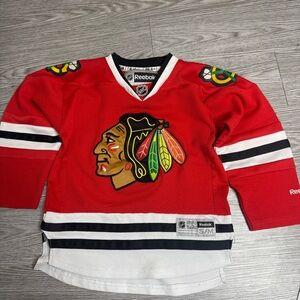 Reebok Chicago Blackhawks Jersey Youth S/M Red NHL Hockey Send Logo 2013 Year